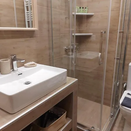 Villanova - Jade Apartament Salonic